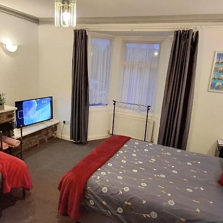 Plymouth Airbnb Bagian luar foto